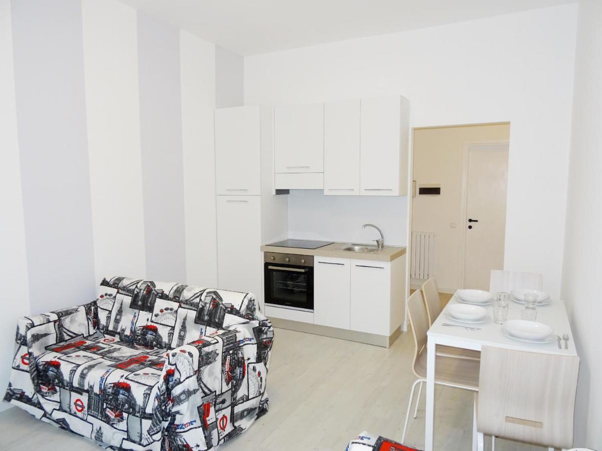Апартаменты Affittimoderni Milano White Экстерьер фото